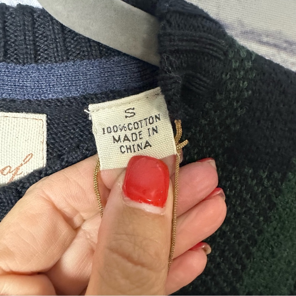 Weatherproof Men's Black and Green Plaid Crewneck Sweater - Picture 5 of 5